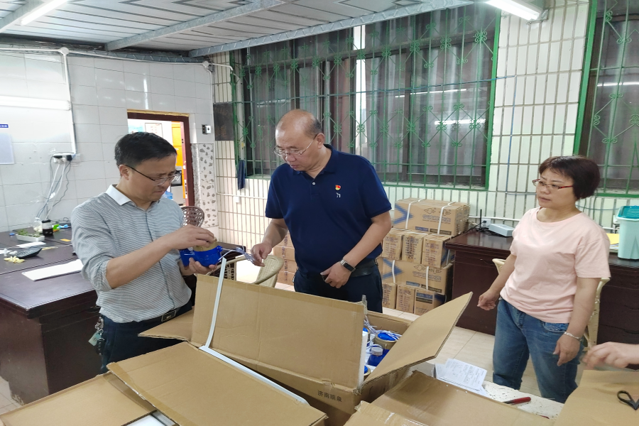 清源水務(wù)公司黨委書記、董事長(zhǎng)周燕賓帶隊(duì)開展震后安全生產(chǎn)檢查